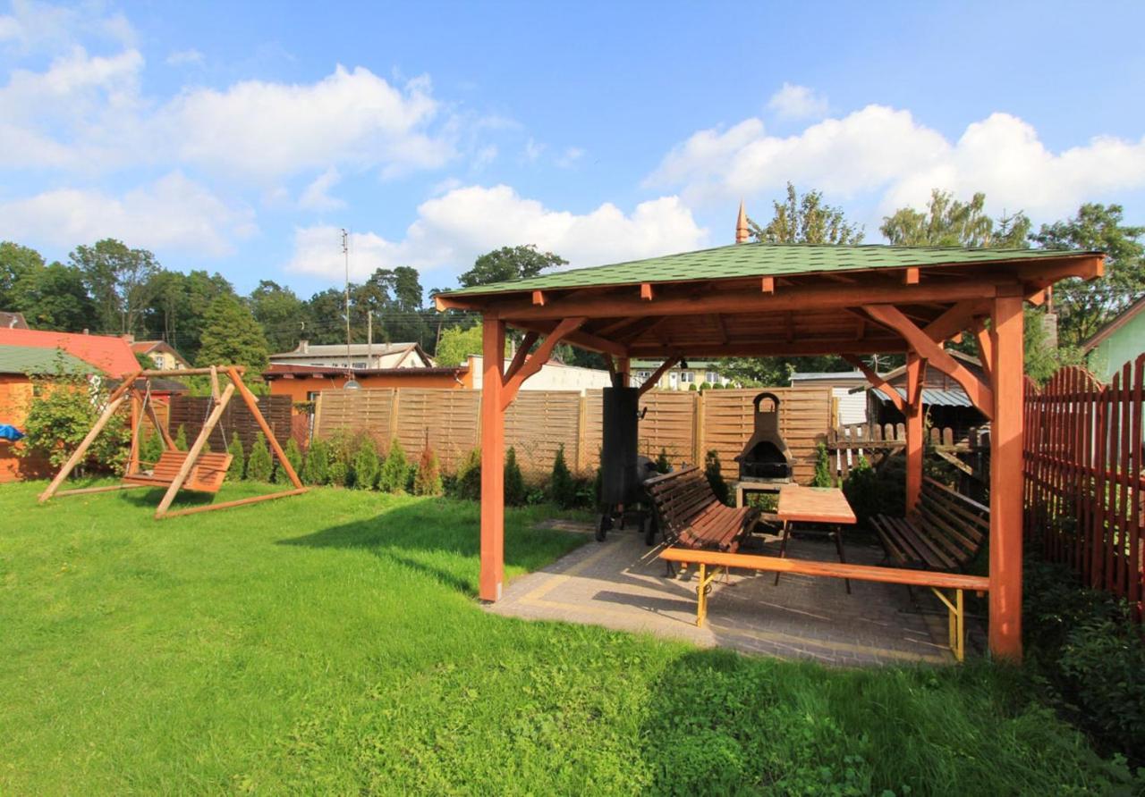 Pokoje I Domki Nadmorskie - Bajkowa Mierzeja Stegna  Exterior photo